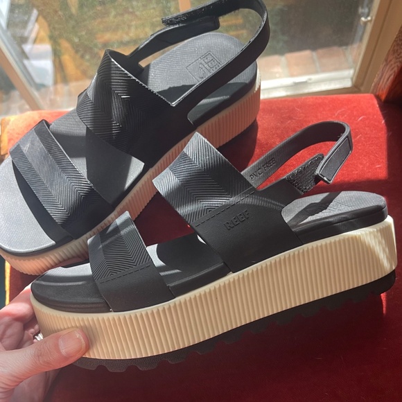 Reef Water Vista Higher Sandals - Picture 5 of 7